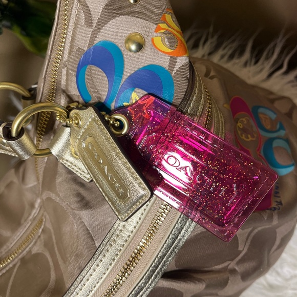 Gorgeous Coach Poppy Golden Glam Tote - Picture 6 of 12